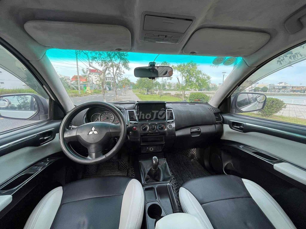 Mitsubishi Pajero Sport 2017 D 4x2 MT - 21000 km. Mua bán Ô tô tại Quận Ngũ Hành Sơn Đà Nẵng được đăng bởi Đặng Minh Tuấn hình 10