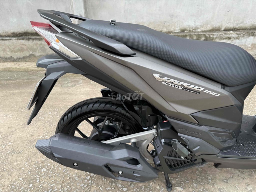 Vario 150 2016 mẫu cũ màu vàng cát.. Mua bán Xe máy tại Quận Ô Môn Cần Thơ được đăng bởi Trần Tùng hình 14