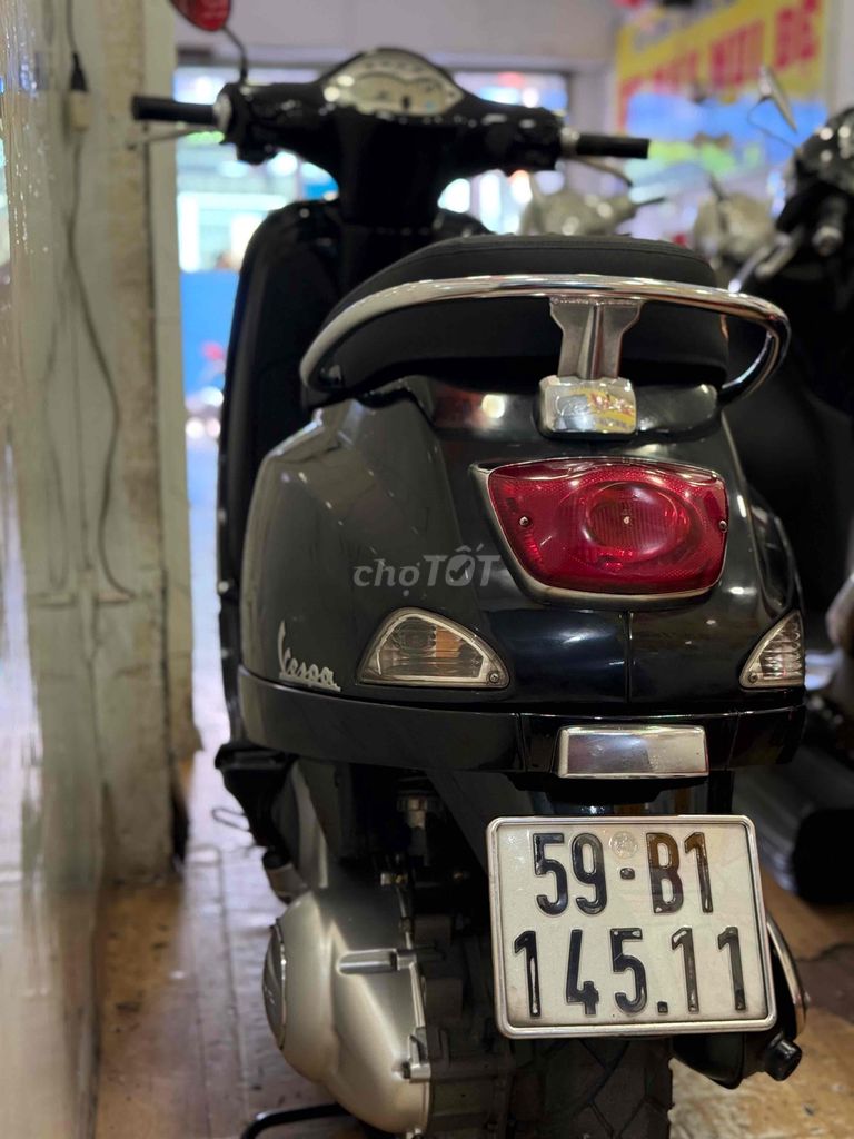 Piaggio Vespa LX125ie Đời 2012 . BSTP. Mua bán Xe máy tại Quận Phú Nhuận Tp Hồ Chí Minh được đăng bởi Ngọc Huy hình 4
