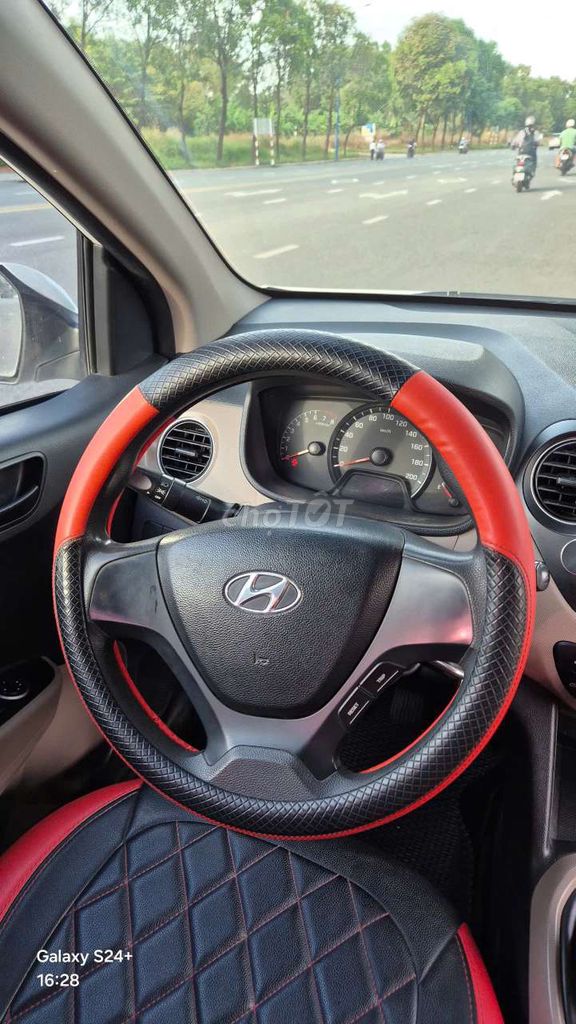 Hyundai grand i10 1.2 2017 số sàn. Mua bán Ô tô tại Thị xã Bến Cát Bình Dương được đăng bởi Quang Minh hình 10