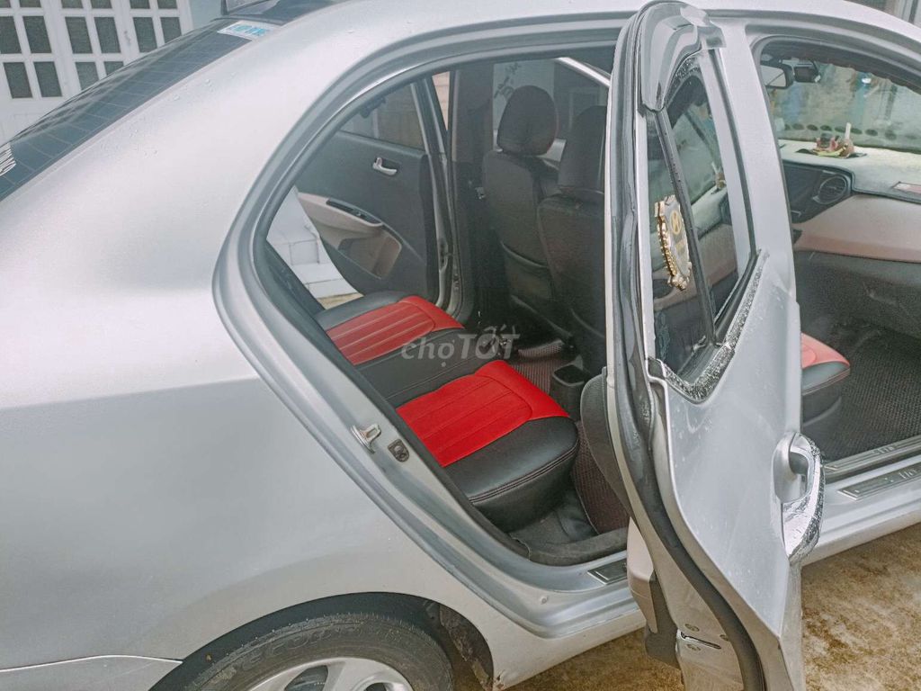 Hyundai i10 Sedan 2018 bản đủ. Mua bán Ô tô tại Huyện Thăng Bình Quảng Nam được đăng bởi ĐẶNG LINH hình 2