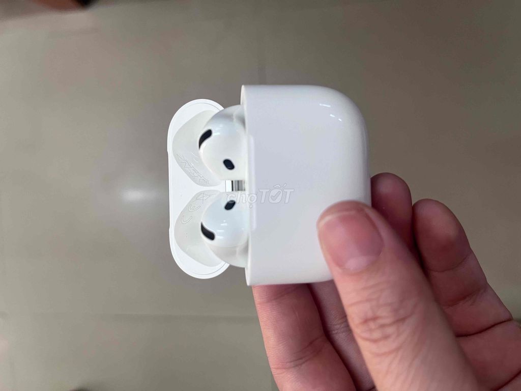 Cần bán Airpod 4 còn bảo hành. Mua bán Tivi, Âm thanh tại Thành phố Bạc Liêu Bạc Liêu được đăng bởi Nini hình 1