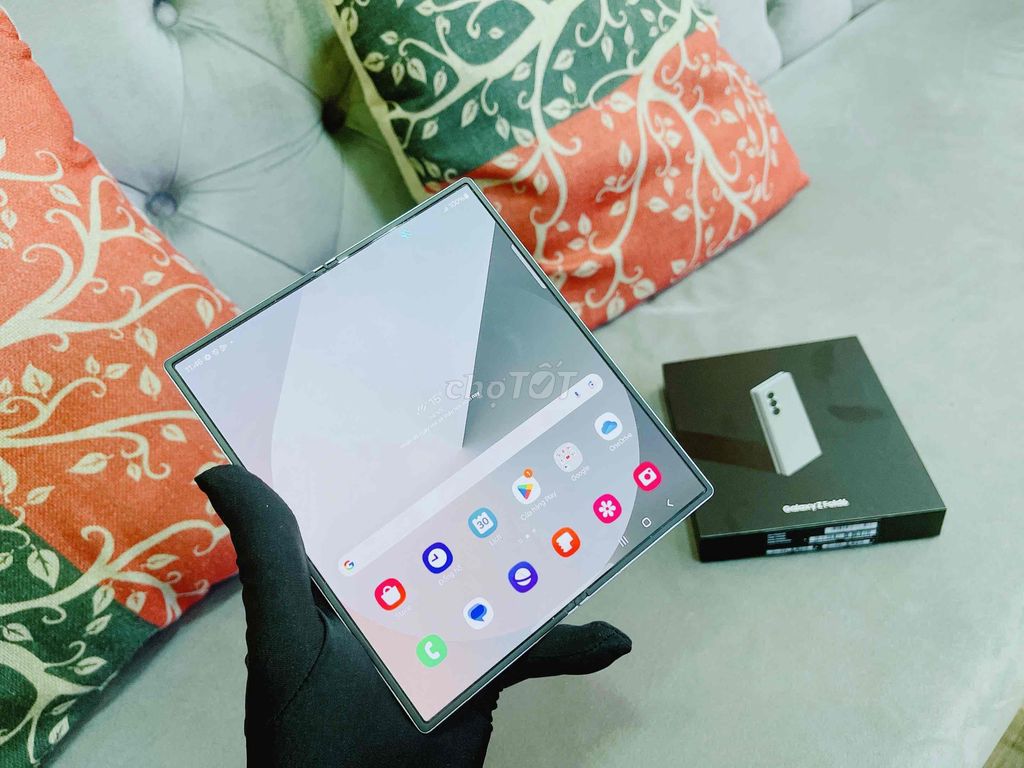 Samsung Z Fold 6 512G Xám VN nguyên zin Áp. Mua bán Điện thoại tại Quận Hải Châu Đà Nẵng được đăng bởi Hoàng Anh Tuấn hình 1