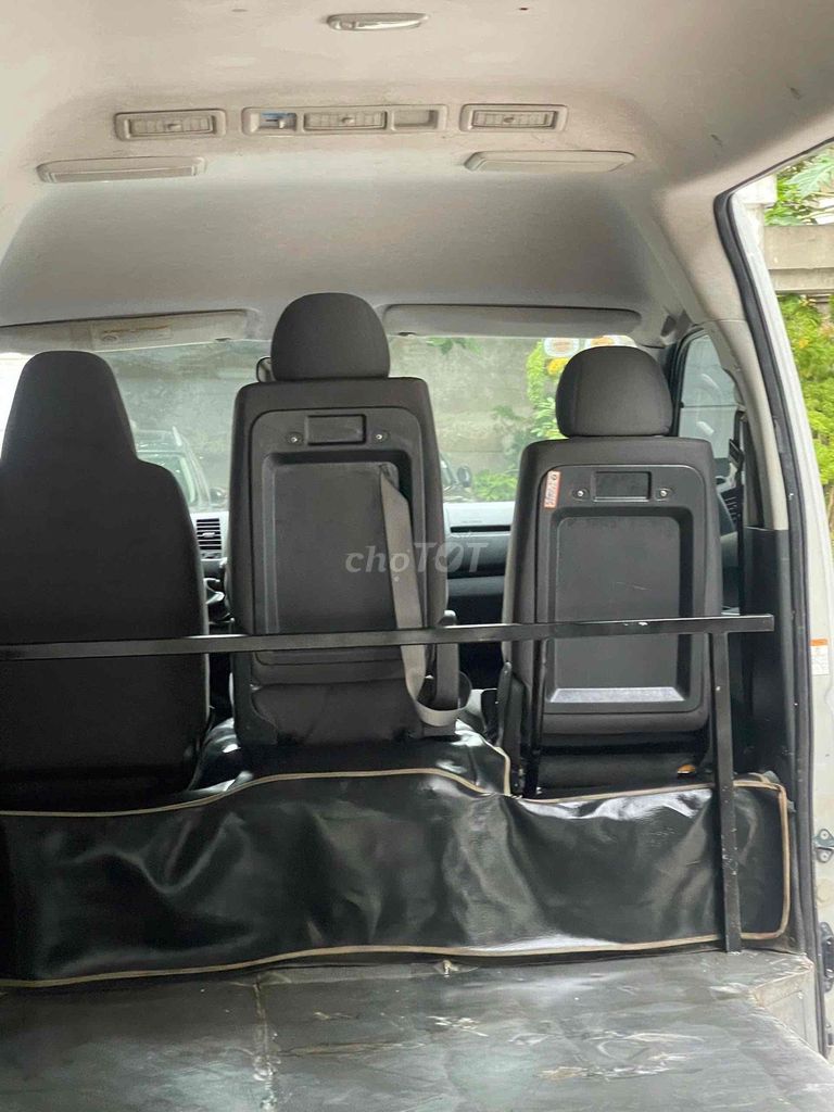 bán Toyota Hiace, 2018, hoán cải 3 chỗ, xe chất. Mua bán Ô tô tại Quận Ba Đình Hà Nội được đăng bởi NGUYỄN VĂN TIẾN hình 7