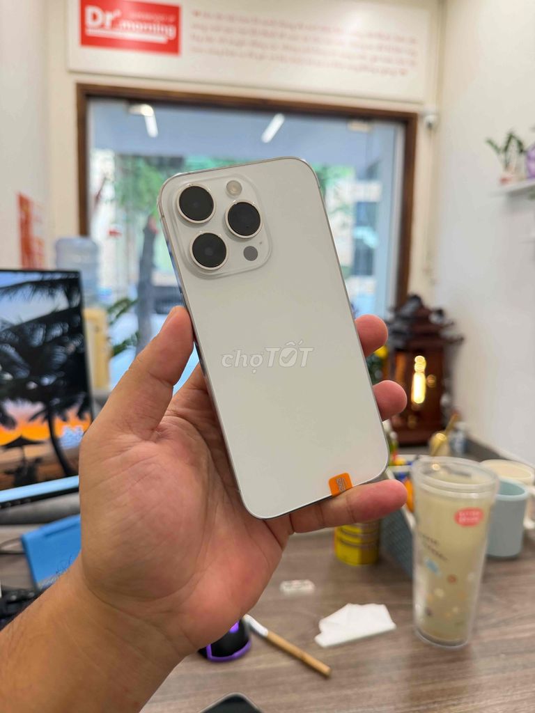 Apple iPhone 14 Pro 256GB Trắng. Mua bán Điện thoại tại Quận Đống Đa Hà Nội được đăng bởi Hiếu hình 1