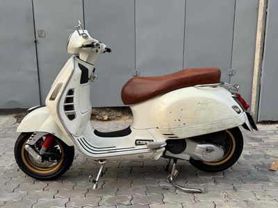 Piaggio Vespa GTS