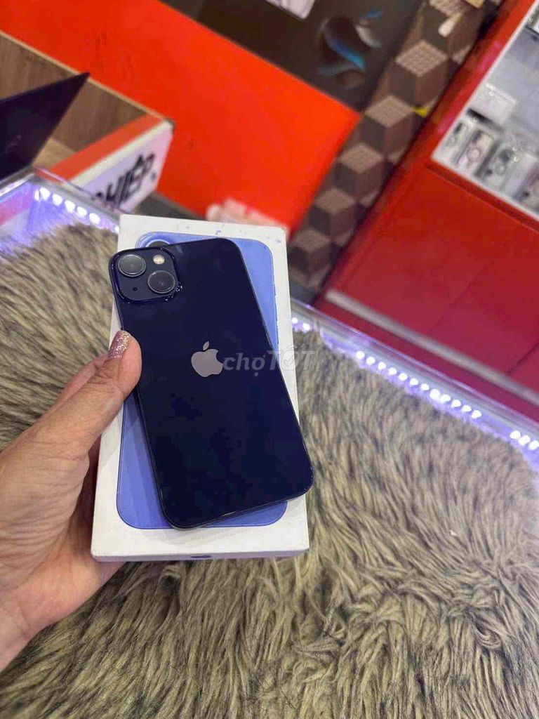 iphone 13 đen 128gb qtế mỹ pin new 100 zin keng. Mua bán Điện thoại tại Quận 3 Tp Hồ Chí Minh được đăng bởi Nam Á Mobile hình 1