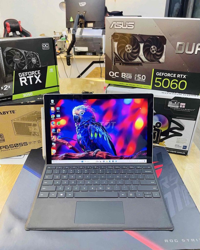 Surface Pro 7 Plus 12.3 inch 16G/512G + Phím + Bút. Mua bán Máy tính bảng tại Quận Ninh Kiều Cần Thơ được đăng bởi mua bán laptop Thành Võ Cần Thơ hình 1