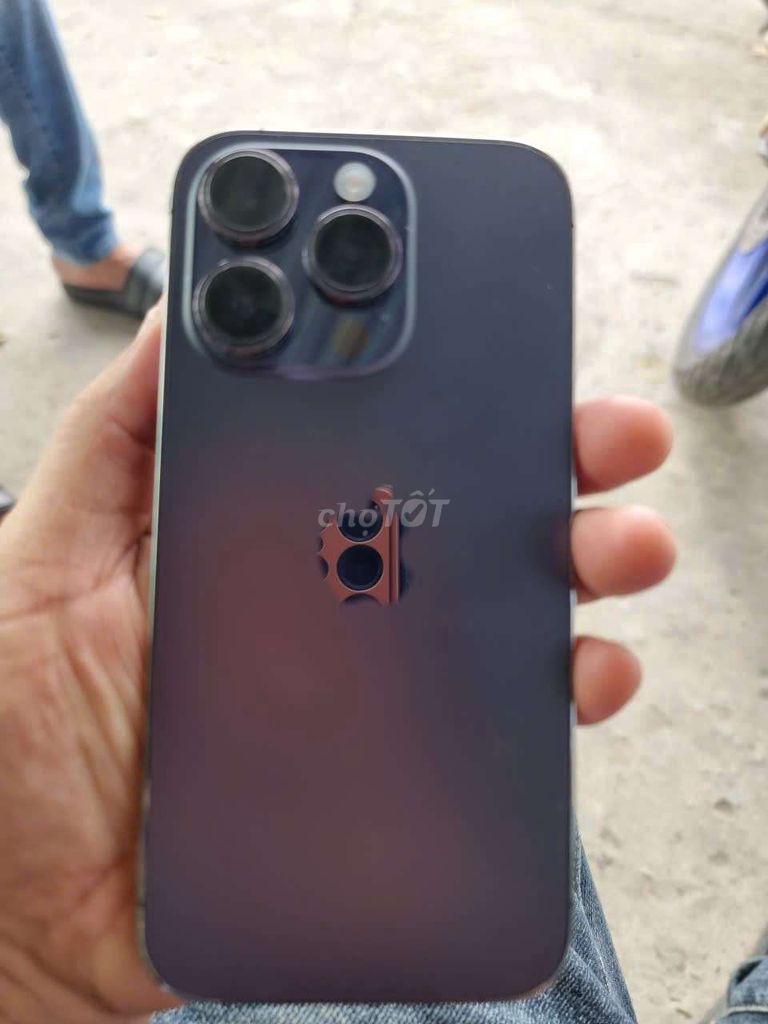 Apple iPhone 14 Pro 256GB Tím Đã sử dụng. Mua bán Điện thoại tại Huyện Thới Lai Cần Thơ được đăng bởi đông Hồng Kông  hình 1