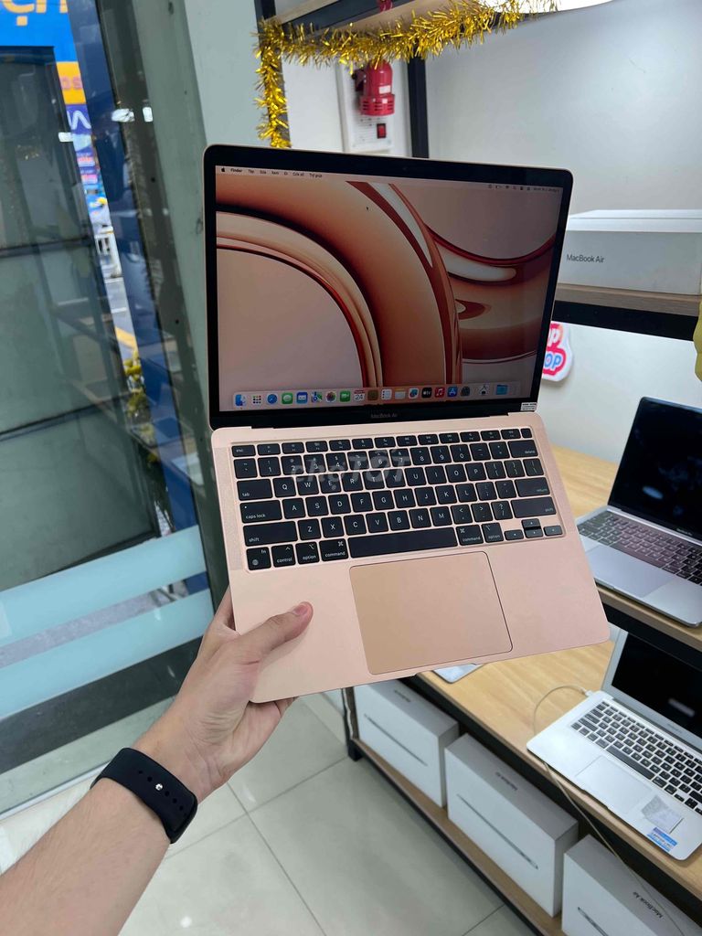 Macbook Air M1 Zing keng siêu nét giá sale