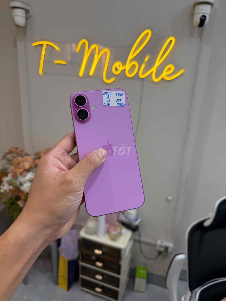 iPhone 16 Plus 128GB Tím Quốc Tế 91% hồng. Mua bán Điện thoại tại Quận Thanh Xuân Hà Nội được đăng bởi Ngô Tráng T Mobile hình 1