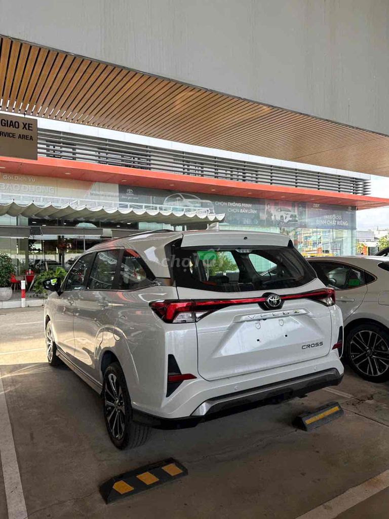 Toyota Veloz Top tặng 150% thuế-Giá lăn bánh rẽ. Mua bán Ô tô tại Huyện Bình Chánh Tp Hồ Chí Minh được đăng bởi PHƯỚC LỚN TOYOTA hình 7