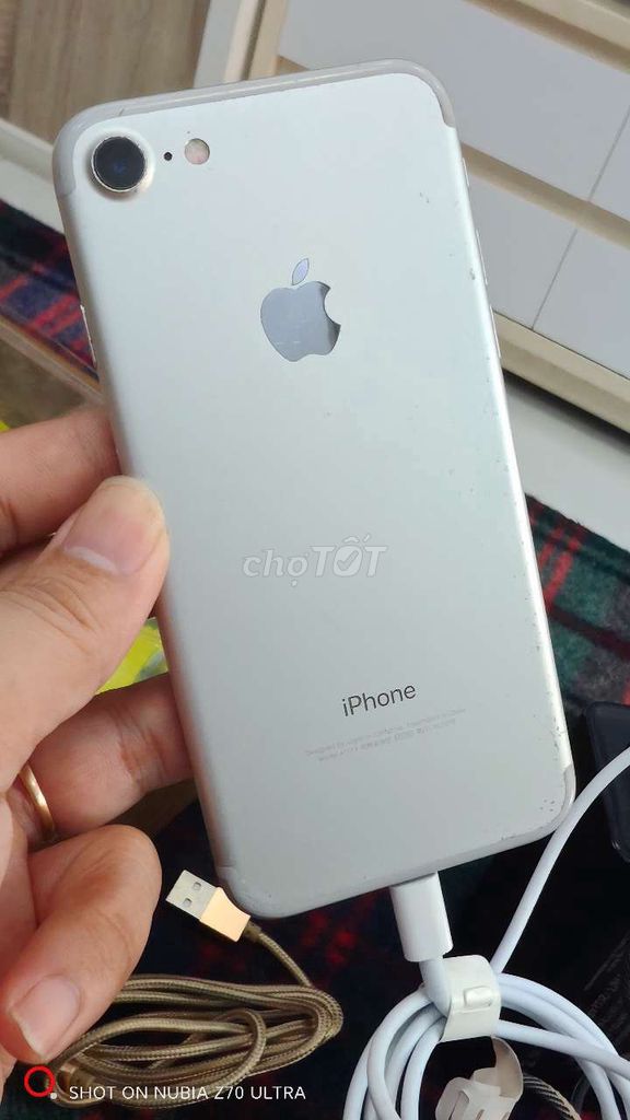 iPhone 7 32GB Lỗi Nhẹ Chữa Cháy Shiper Tốt. Mua bán Điện thoại tại Quận 11 Tp Hồ Chí Minh được đăng bởi Đặng Văn Hậu hình 1