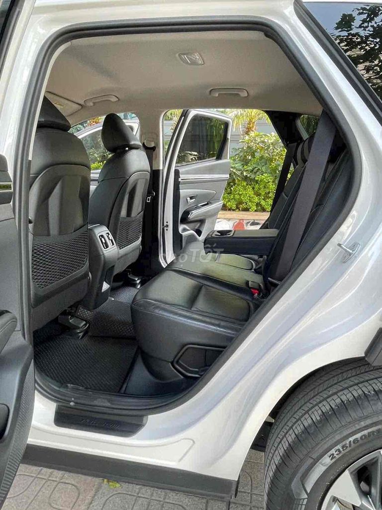 Hyundai Tucson 2022 2.0 đặc biệt 30000 km. Mua bán Ô tô tại Quận Nam Từ Liêm Hà Nội được đăng bởi Tạ Đình Nhường hình 16