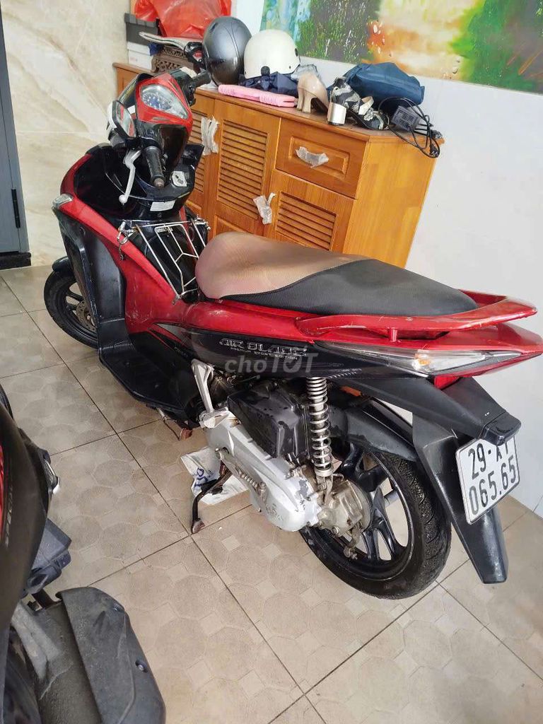 Nhà Dư ko đi tới cần bán lại xe đang dfi ngon lành. Mua bán Xe máy tại Thành phố Dĩ An Bình Dương được đăng bởi Nguyễn Hiền hình 1