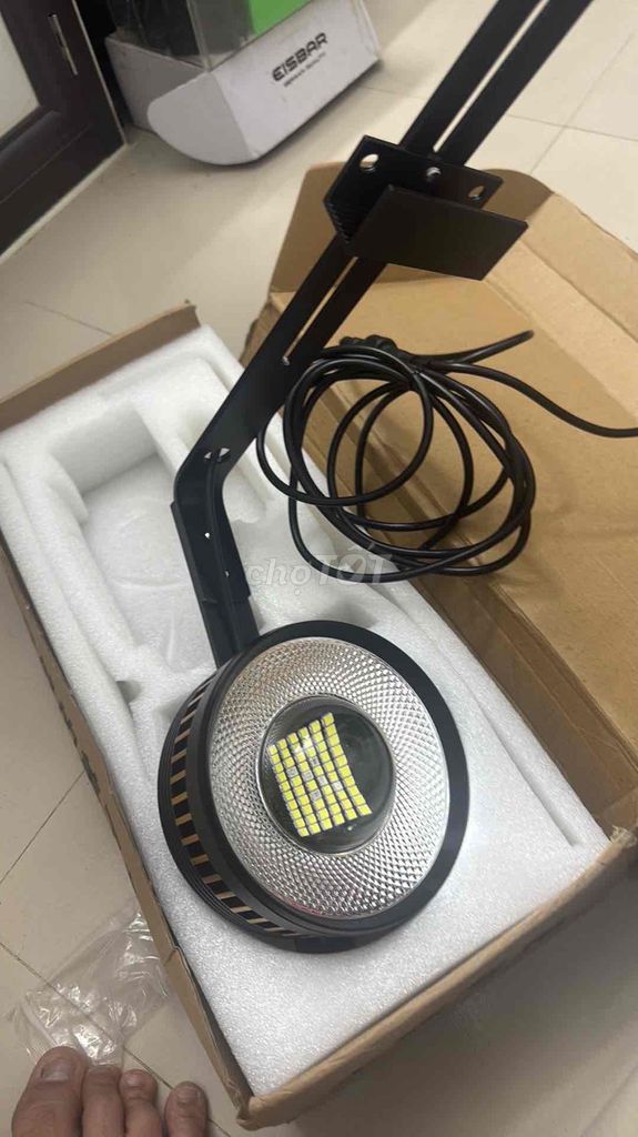 Đèn LED EISBAR Đen, Bạc. Mua bán Đèn tại Quận Hải Châu Đà Nẵng được đăng bởi quất hẽo  hình 1