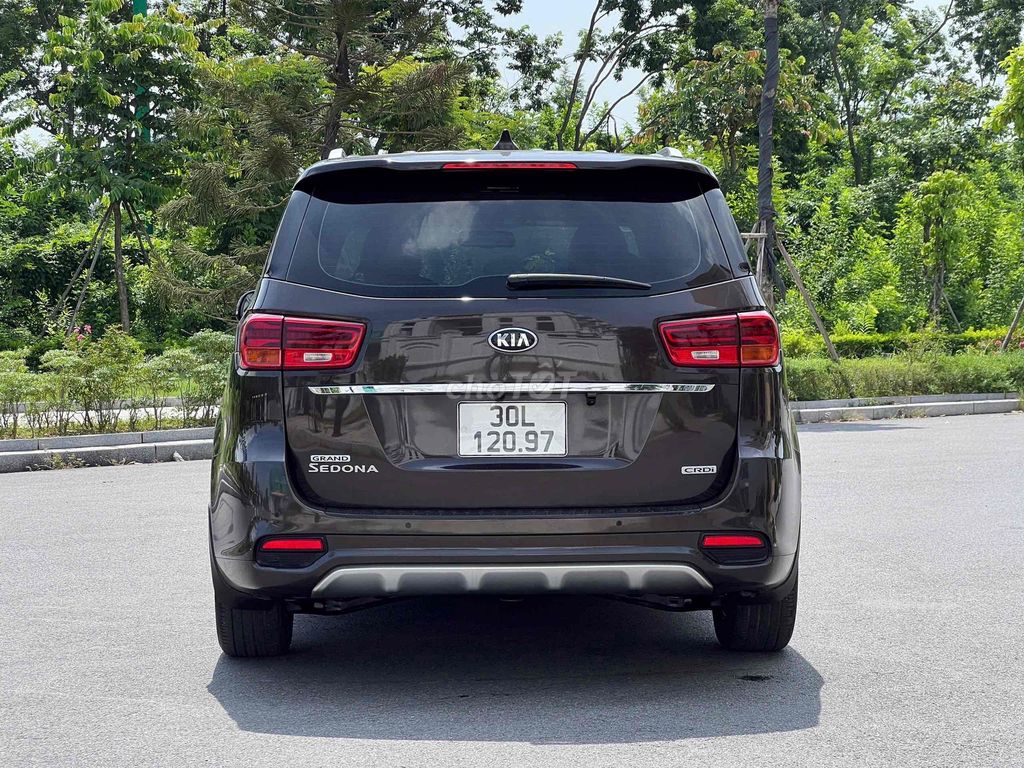 Kia Sendona Luxury 2.2 dầu 2018 - 90000 km. Mua bán Ô tô tại Quận Long Biên Hà Nội được đăng bởi Le hao hình 1