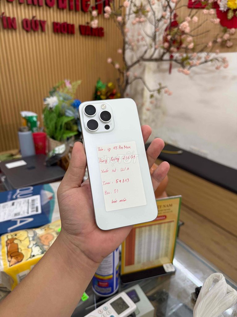 Apple iPhone 15 Pro Max 256GB Trắng Mỹ Đã sử dụng. Mua bán Điện thoại tại Quận Đống Đa Hà Nội được đăng bởi Hoàng quân store hình 1