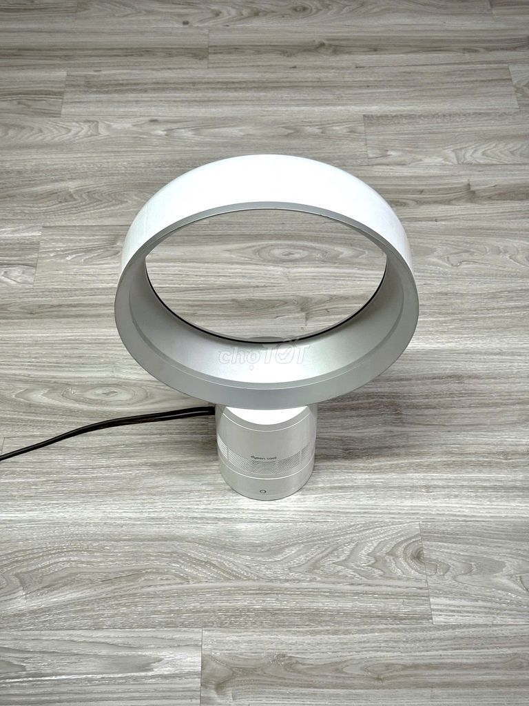 Quạt không cánh Dyson (nội địa Nhật). Mua bán Quạt tại Thành phố Cà Mau Cà Mau được đăng bởi Điện máy Cà Mau hình 1