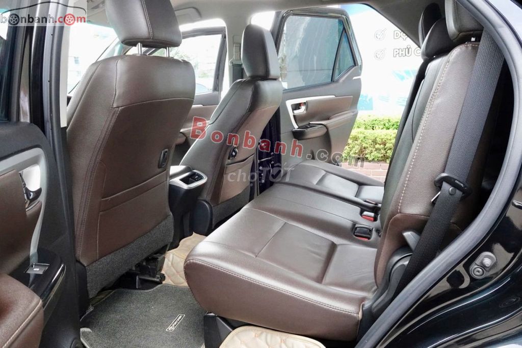 Xe Toyota Fortuner 2.8V 4x4 AT 2018 - 855 Triệu. Mua bán Ô tô tại Thành phố Vinh Nghệ An được đăng bởi giason hình 5