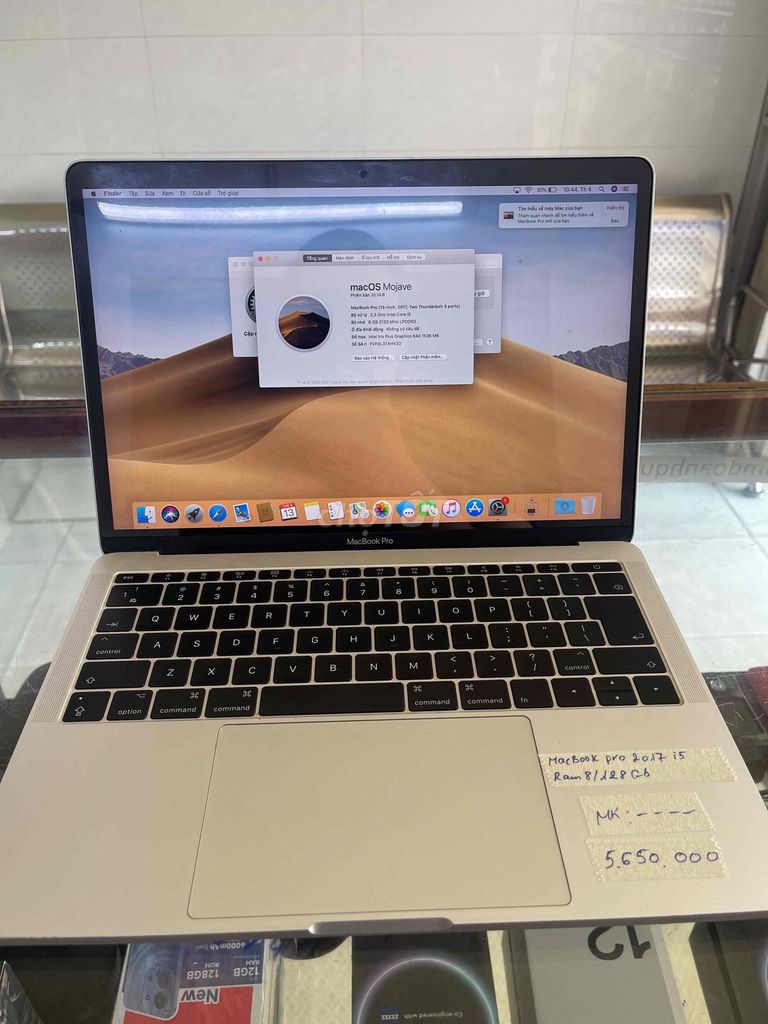 Laptop Macbook Pro 2017 i5/8Gb/256Gb. Mua bán Laptop tại Quận Ninh Kiều Cần Thơ được đăng bởi Cầm Đồ Anh Quý hình 1
