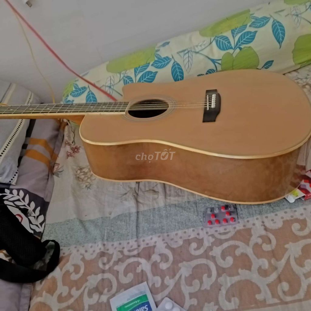 Đàn guitar Doremi Gỗ Nâu. Mua bán Nhạc cụ tại Quận Cái Răng Cần Thơ được đăng bởi Ninh Nguyenkhai hình 1