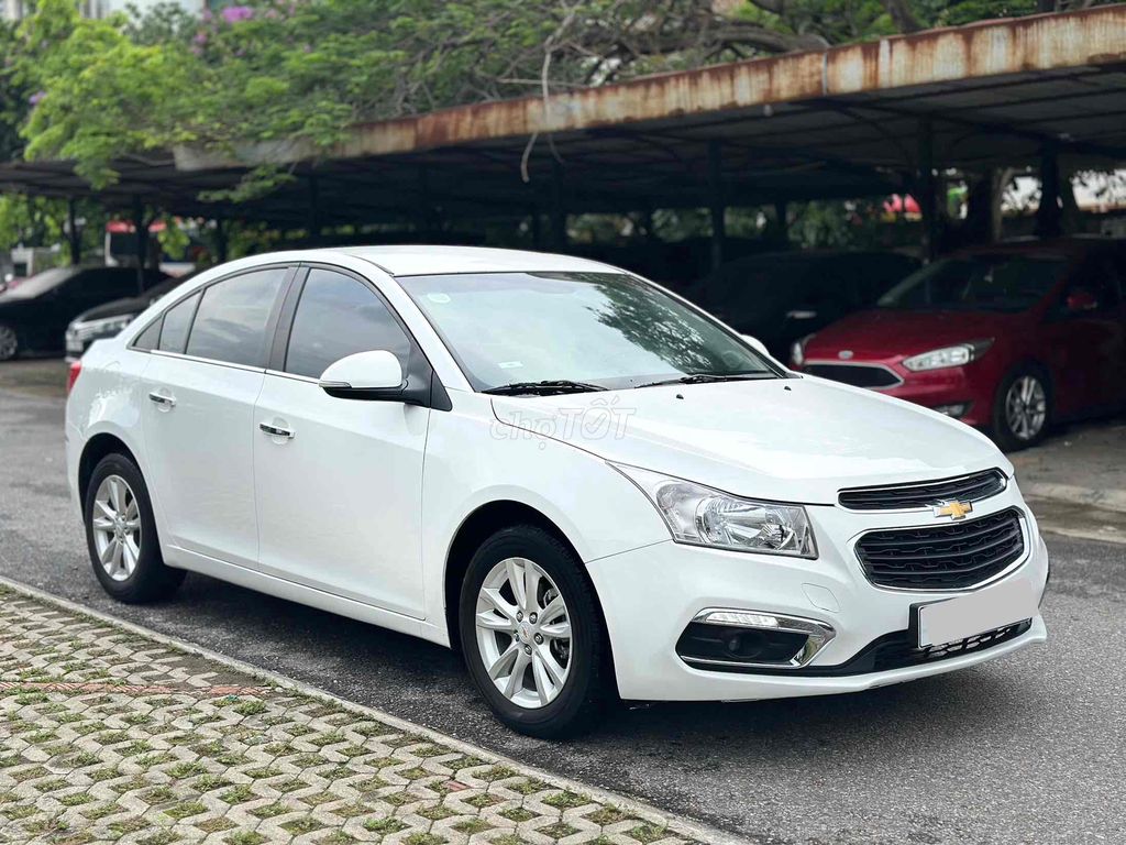 Chevrolet Cruze 2017 LT - 25000 km Trắng Siêu Mới. Mua bán Ô tô tại Quận Cầu Giấy Hà Nội được đăng bởi Vũ Kiên hình 2
