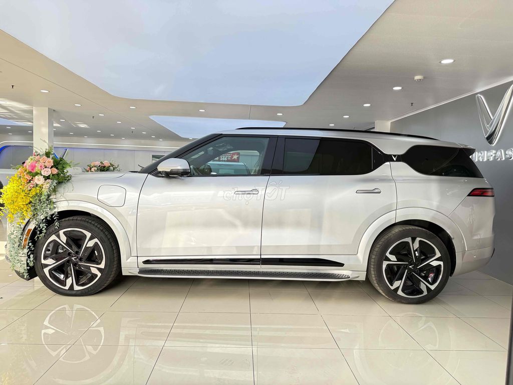 VF9 SẲN XE GIAO NGAY-BAO ĐẬU HỒ SƠ 100%!. Mua bán Ô tô tại Thành phố Buôn Ma Thuột Đắk Lắk được đăng bởi Kỳ Nguyễn VinFast hình 6