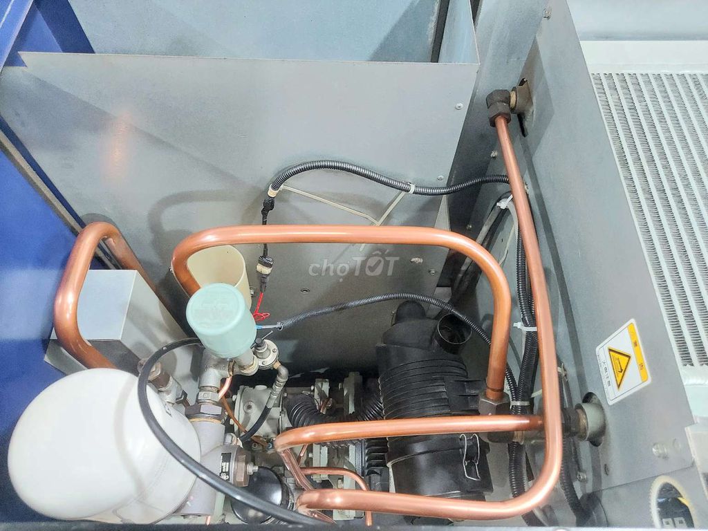 Máy nén khí trục vít 15HP Kobelco Date 2016 có sấy