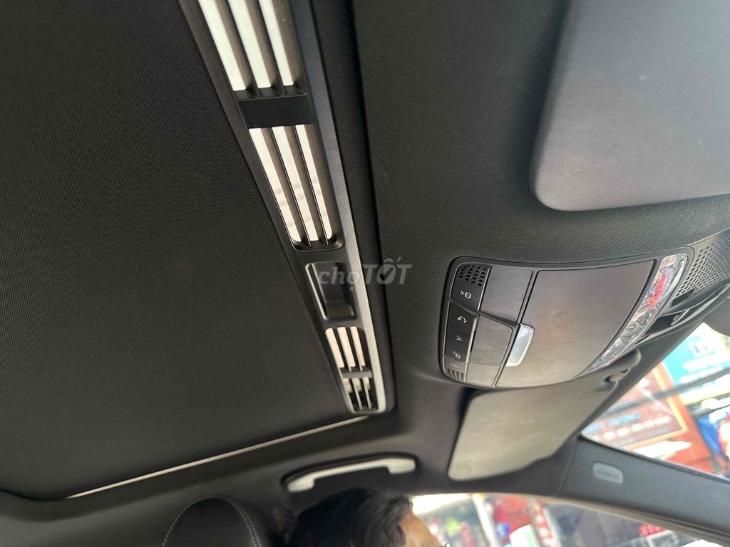 C300 AMG 2016 lăn bánh cuối 2017- 89000 km. Mua bán Ô tô tại Huyện Nhà Bè Tp Hồ Chí Minh được đăng bởi ken hình 7