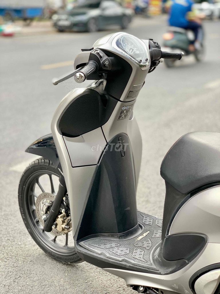 🛵 SH Mode 2022 ABS – Chính Chủ Biển 86 Xe Đẹp Zin. Mua bán Xe máy tại Thành phố Thủ Đức Tp Hồ Chí Minh được đăng bởi iMotorbike Khương Phan hình 11
