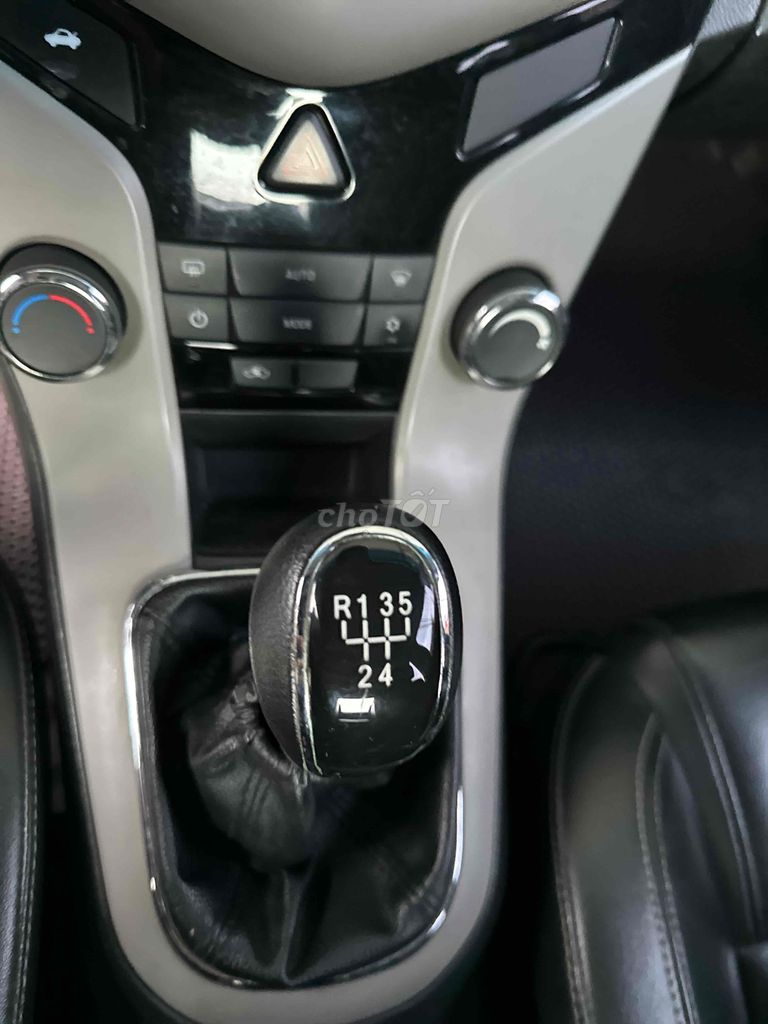 Chevrolet Cruze 2018 LT 1.6L - xe đẹp chất. Mua bán Ô tô tại Thành phố Qui Nhơn Bình Định được đăng bởi Trí hình 9