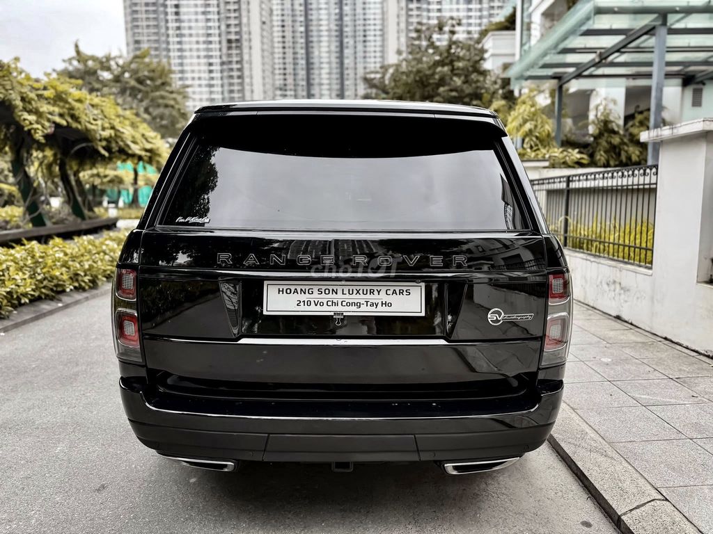 RANGE ROVER AUTOBIOGRAPHY LWB 5.0 2014 Bản 4 Chỗ. Mua bán Ô tô tại Quận Tây Hồ Hà Nội được đăng bởi Nguyễn Hoàng Sơn hình 5