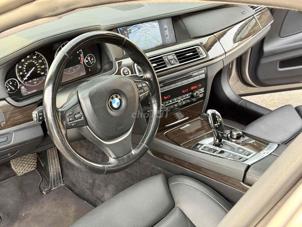 BMW 7 Series 2009 750Li F02 dkld 2011. Mua bán Ô tô tại Quận Tân Phú Tp Hồ Chí Minh được đăng bởi Lê Băng Vinh hình 12