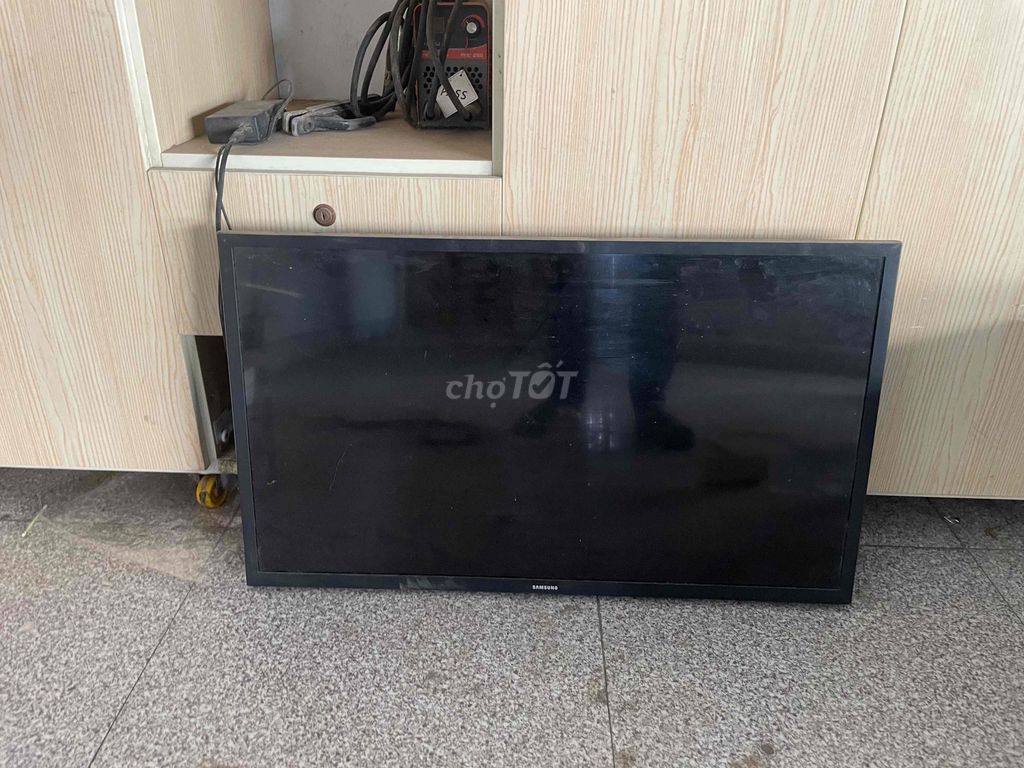 Tivi Samsung 32 inch Đã sử dụng. Mua bán Tivi, Âm thanh tại Huyện Long Thành Đồng Nai được đăng bởi Đạt Trần hình 1