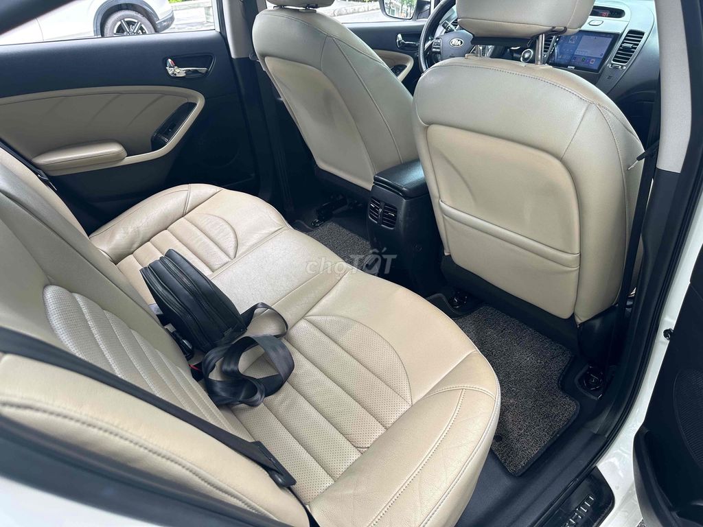 Kia Cerato 2018 1.6 AT Trắng Siêu Chất. Mua bán Ô tô tại Quận Hoàng Mai Hà Nội được đăng bởi Thang Pham hình 15