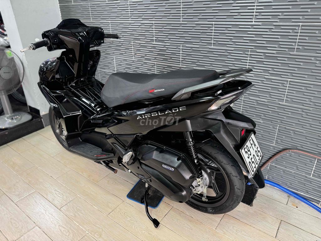 Honda AB 160 2024 Đen bóng kiễng Bstp. Mua bán Xe máy tại Quận Bình Thạnh Tp Hồ Chí Minh được đăng bởi kelwin hình 7