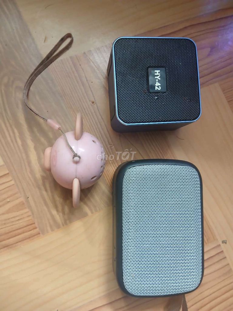 Loa Bluetooth HY-42 Đen Đã sử dụng Kèm sạc. Mua bán Tivi, Âm thanh tại Quận 5 Tp Hồ Chí Minh được đăng bởi An Phan hình 1