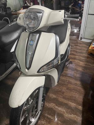 Liberty Iget phanh ABS biển 29 chính chủ cực ngon. Mua bán Xe máy tại Quận Hoàng Mai Hà Nội được đăng bởi Tuấn Giang