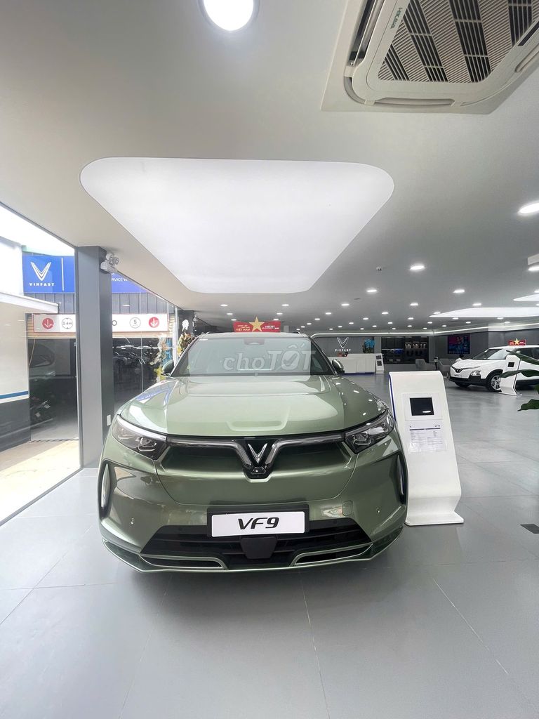 VinFast VF9 2025  - CHỈ CẦN ĐƯA TRƯỚC 350tr. Mua bán Ô tô tại Thành phố Thủ Đức Tp Hồ Chí Minh được đăng bởi Uyên Mi hình 1