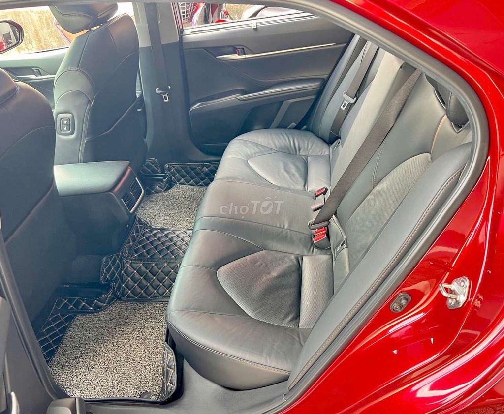 Toyota camry 2.0Q 2022. Mua bán Ô tô tại Thành phố Thủ Dầu Một Bình Dương được đăng bởi Quốc việt  hình 14