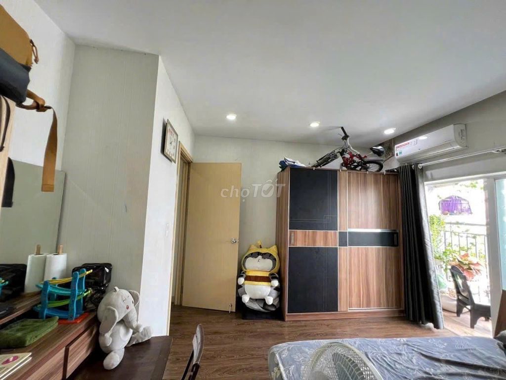 Căn hộ 95m2 Nguyễn Sơn, Phú Thạnh cho thuê 10.5tr/tháng