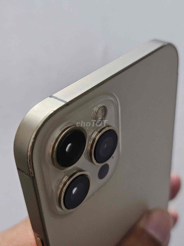 Apple iPhone 12 Pro Max 128GB Vàng. Mua bán Điện thoại tại Huyện Xuân Lộc Đồng Nai được đăng bởi Thành Trung hình 1