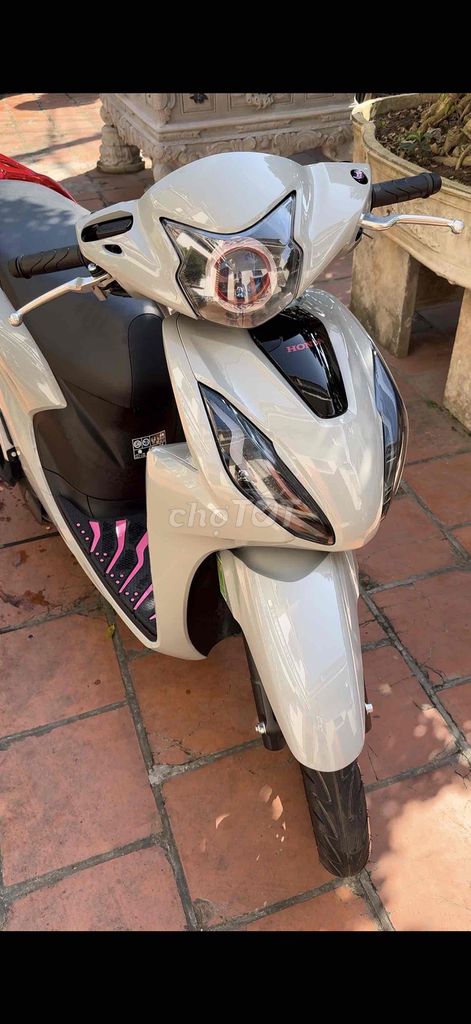 cần bán cho ae nào thích. Mua bán Xe máy tại Thành phố Hải Dương Hải Dương được đăng bởi Thành  hình 1