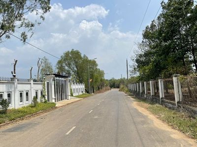 Cần bán đất đường Hùng Vương - Nhơn Trạch. - Diện tích 5,670m2