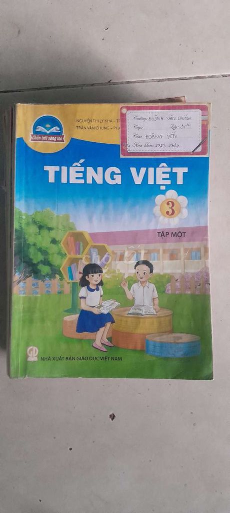 Sách Tiếng Việt 3 Tập một Lớp 3 NXB Giáo dục VN. Mua bán Sách tại Quận Tân Phú Tp Hồ Chí Minh được đăng bởi khóa vân tay Yến Quân hình 1