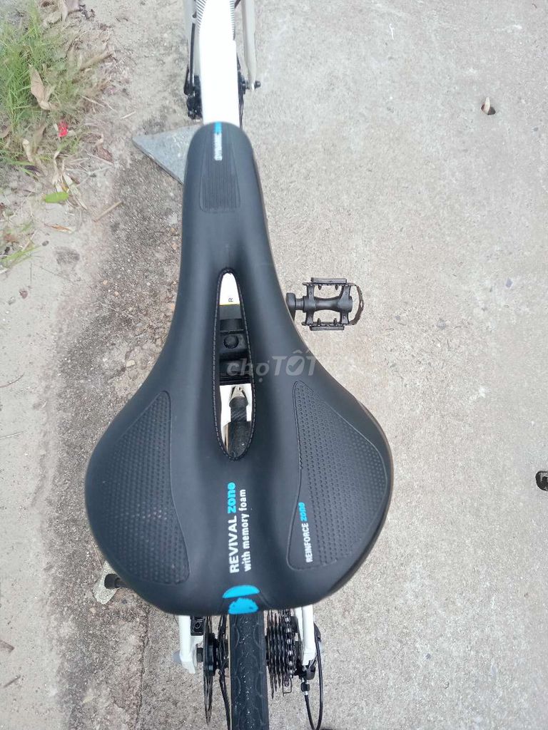 Xe đạp đường trường full nhôm mới 97%. Mua bán Xe đạp tại Quận Ngũ Hành Sơn Đà Nẵng được đăng bởi Gà Hay Non Nước hình 5