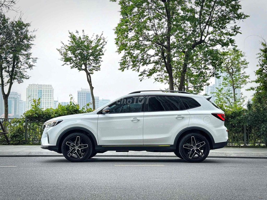 MG RX5 2024 Luxury - 1000km. Mua bán Ô tô tại Huyện Gia Lâm Hà Nội được đăng bởi Thái Hoàng Long Auto hình 3