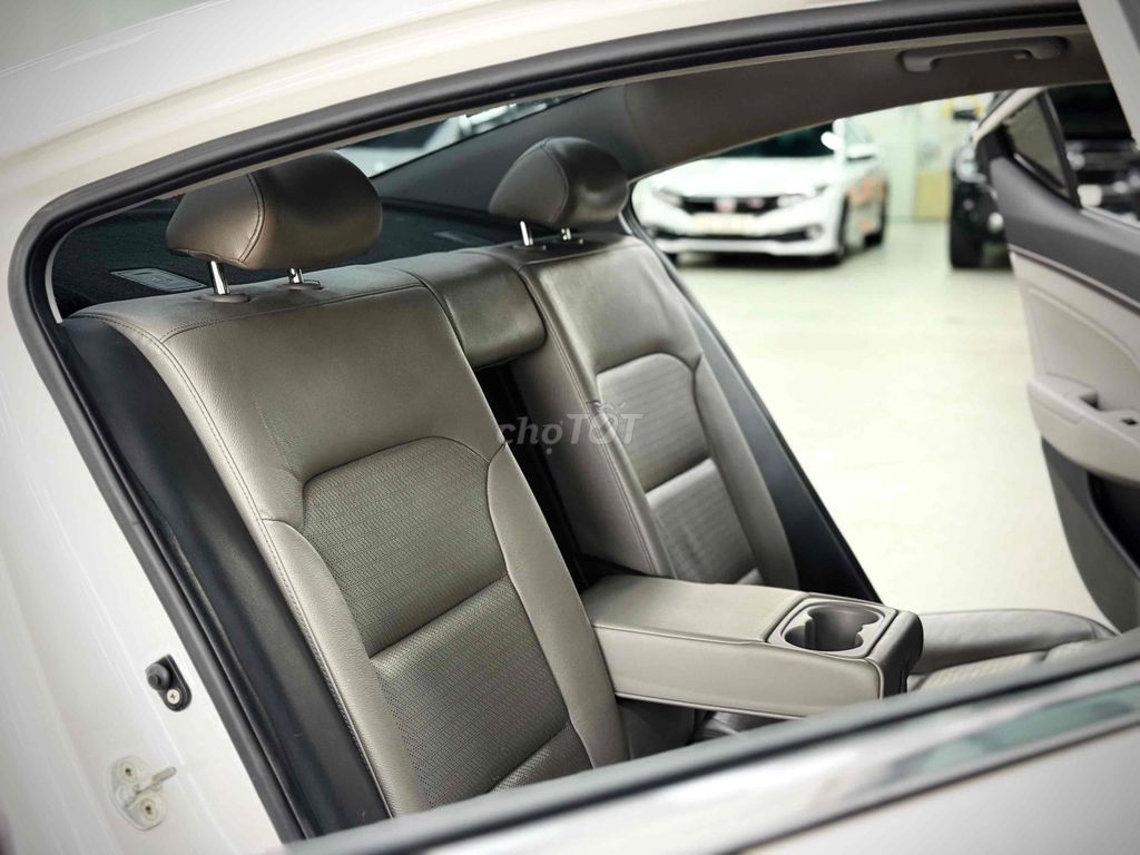 Hyundai Elantra GLS 1.6AT 2017 siêu đẹp. Mua bán Ô tô tại Thành phố Thủ Đức Tp Hồ Chí Minh được đăng bởi Nguyen Trung hình 19