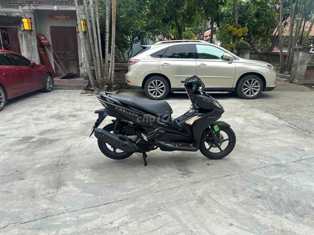 Air Blade 2024 đen sần bản đặt biệt mới keng. Mua bán Xe máy tại Quận Lê Chân Hải Phòng được đăng bởi Nguyễn Thế Hiếu hình 1